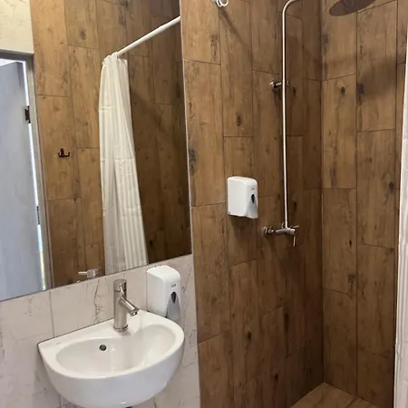Hotel чертур
