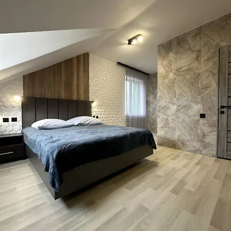 чертур Hotel *